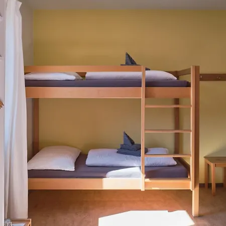 Bellavista Hotell Ftan